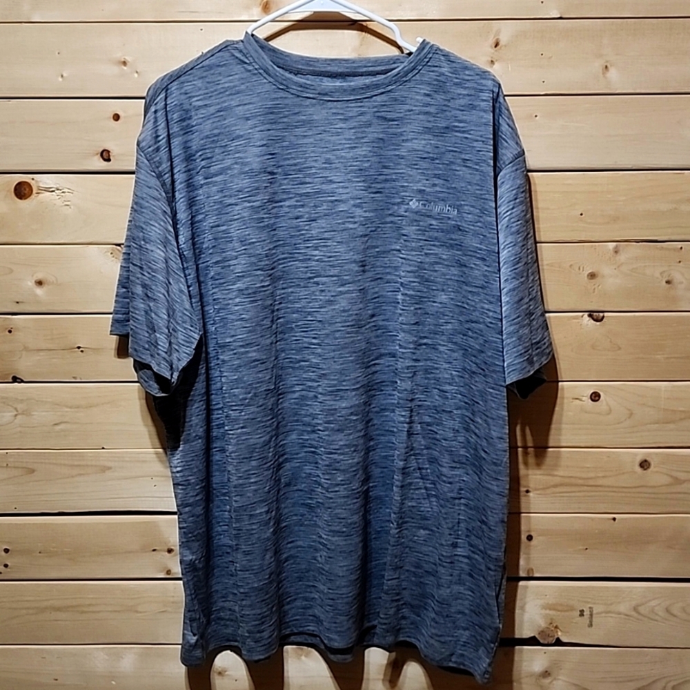 Columbia Men's T-Shirt Size 2XL TG